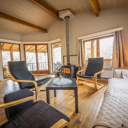 Chalet Vue Sur L'Ourthe *